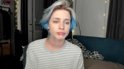 Snapshot of sweet_peach__ chatting on September 11, 2025, 9:26 pm kira online show from September 11, 2025, 9:26 pm