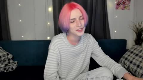 Snapshot of sweet_peach__ chatting on September 16, 2025, 10:55 pm kira online show from September 16, 2025, 10:55 pm