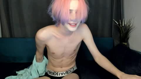 Snapshot of sweet_peach__ chatting on September 21, 2025, 9:49 pm kira online show from September 21, 2025, 9:49 pm