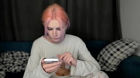 Snapshot of sweet_peach__ chatting on September 27, 2025, 8:36 pm kira online show from September 27, 2025, 8:36 pm