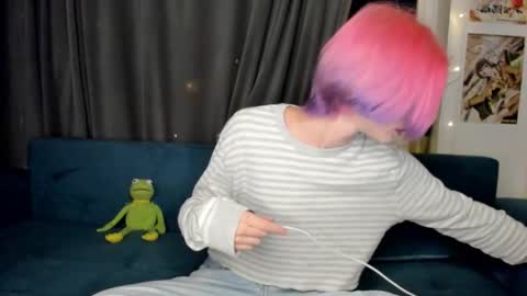 Snapshot of sweet_peach__ chatting on October 6, 2025, 11:13 pm kira online show from October 6, 2025, 11:13 pm