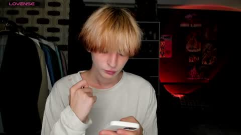 Snapshot of sweet_peach__ chatting on June 29, 2026, 7:58 pm kira online show from June 29, 2026, 7:58 pm