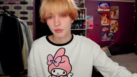 Snapshot of sweet_peach__ chatting on July 3, 2026, 8:59 pm kira online show from July 3, 2026, 8:59 pm