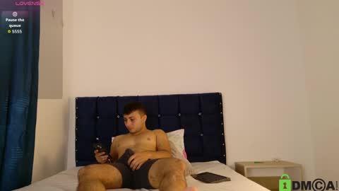 sweet_poisonx online show from May 17, 2026, 3:19 pm