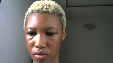 Snapshot of sweet_pussy04 chatting on July 10, 2026, 7:56 am sweet girl online show from July 10, 2026, 7:56 am