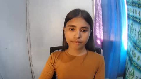 Snapshot of sweet_reyan2003 chatting on June 11, 2026, 6:33 am REYAN online show from June 11, 2026, 6:33 am