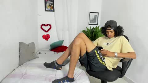 Snapshot of sweet_rose72 chatting on May 15, 2026, 11:56 pm sweet_rose72 online show from May 15, 2026, 11:56 pm
