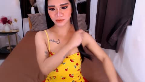 sweet_sabrina12 online show from February 7, 2025, 2:08 am