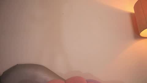 Sammy Lauren online show from February 4, 2026, 7:53 pm