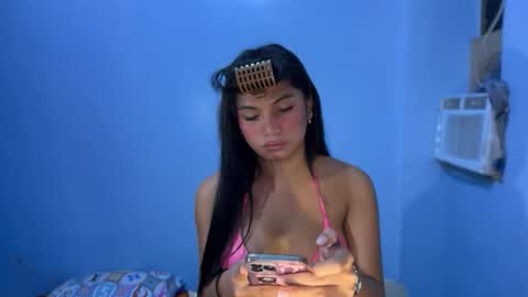 SCARLLET online show from March 17, 2026, 9:45 am