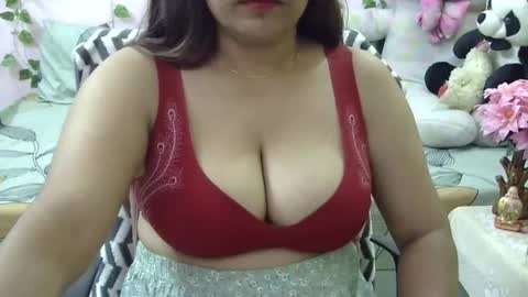 sweet_shivani online show from March 27, 2026, 8:48 am