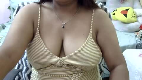 Snapshot of sweet_shivani chatting on July 31, 2026, 7:52 am sweet_shivani online show from July 31, 2026, 7:52 am