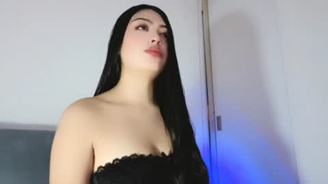 sweet_sophie_7 online show from June 15, 2026, 12:57 am
