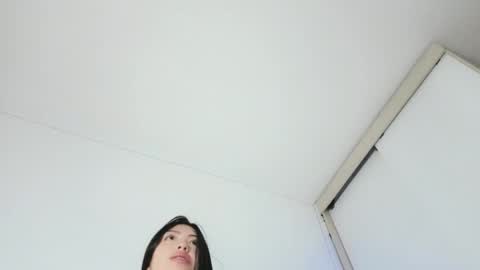 sweet_sophie_7 online show from July 19, 2026, 1:42 am