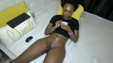 Nina online show from December 8, 2024, 8:04 pm