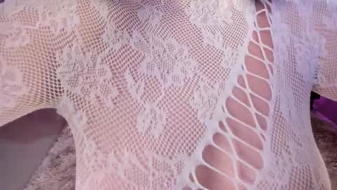 tamy  online show from November 15, 2025, 7:54 pm