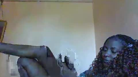 Snapshot of sweet_zella chatting on March 8, 2026, 12:53 pm zellate online show from March 8, 2026, 12:53 pm