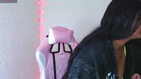 Snapshot of sweetalmaa chatting on March 5, 2025, 9:49 am Alma online show from March 5, 2025, 9:49 am