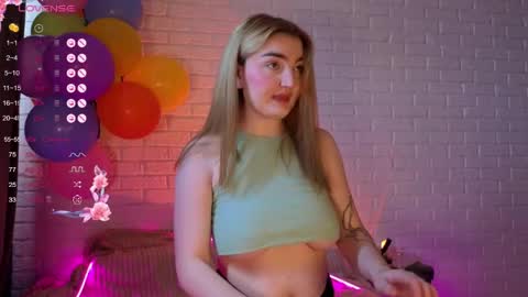 Rina online show from June 2, 2026, 9:22 am