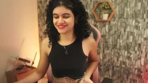 Snapshot of sweetbonii chatting on July 18, 2026, 3:27 pm Salom independent model online show from July 18, 2026, 3:27 pm