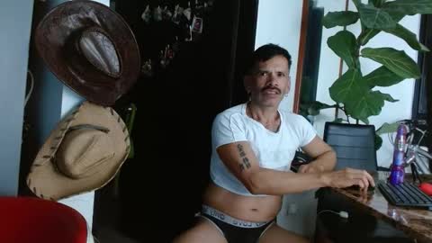 sweetday_19 online show from February 25, 2026, 6:23 am