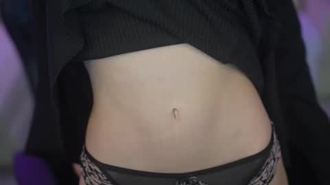 Snapshot of sweetdesiree_ chatting on October 9, 2025, 6:44 am Amelia online show from October 9, 2025, 6:44 am