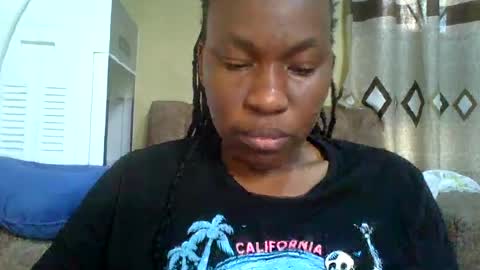 sweetdiva2012 online show from July 19, 2026, 5:33 am