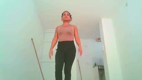 Snapshot of sweetdoll6 chatting on June 2, 2026, 8:33 pm Sweet Doll online show from June 2, 2026, 8:33 pm