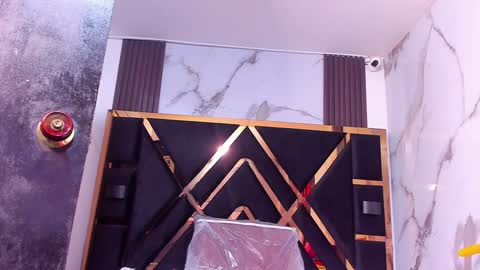 Snapshot of sweetebonny1 chatting on December 3, 2024, 4:50 pm Jimena online show from December 3, 2024, 4:50 pm