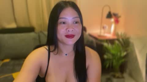 Snapshot of sweetestsmile_ chatting on November 3, 2025, 2:46 am Khaye online show from November 3, 2025, 2:46 am