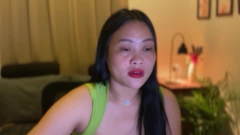 Snapshot of sweetestsmile_ chatting on November 14, 2025, 1:54 pm Khaye online show from November 14, 2025, 1:54 pm