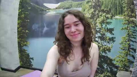 sweetfaina online show from May 6, 2026, 7:41 pm