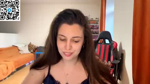 Joanna online show from July 8, 2026, 4:00 pm