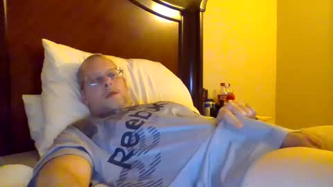 Snapshot of sweetg233 chatting on February 7, 2025, 5:20 am sweetg233 online show from February 7, 2025, 5:20 am