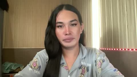 sweetgirl_rhainexxx online show from May 3, 2026, 10:16 pm