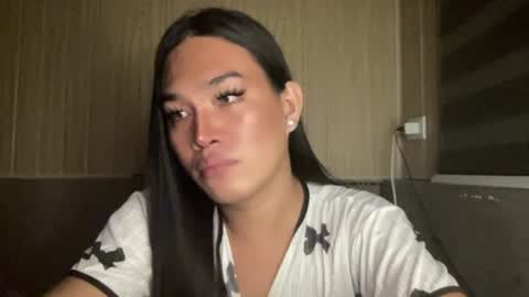 sweetgirl_rhainexxx online show from June 17, 2026, 7:59 pm