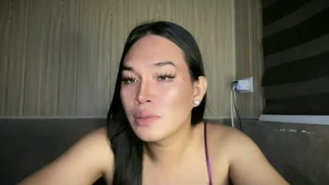 sweetgirl_rhainexxx online show from July 21, 2026, 6:43 pm