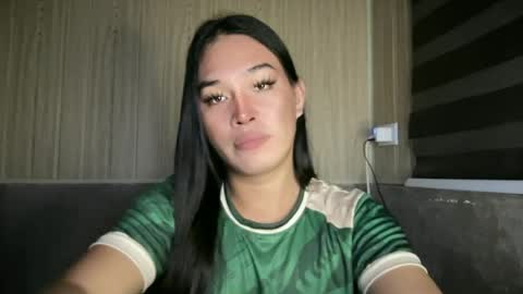 sweetgirl_rhainexxx online show from July 24, 2026, 8:51 pm