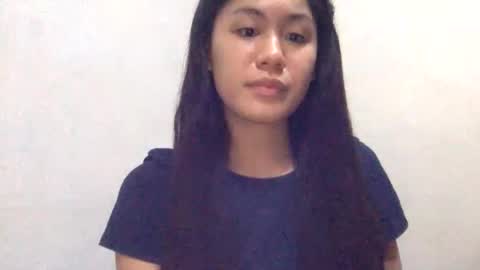 Snapshot of sweetgirllucy24xx chatting on May 22, 2026, 5:40 pm sweetgirllucy24xx online show from May 22, 2026, 5:40 pm
