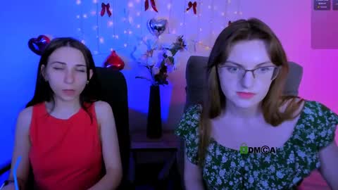 Chloe online show from April 17, 2026, 7:39 pm