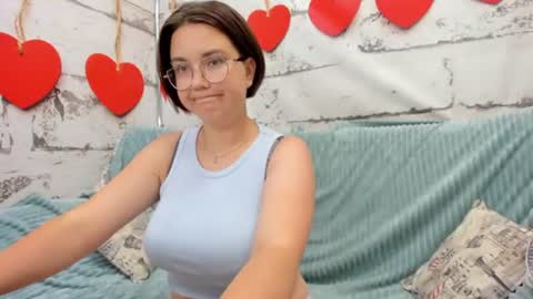 Snapshot of sweetie_rozzy chatting on June 21, 2026, 1:52 am ROZZY online show from June 21, 2026, 1:52 am