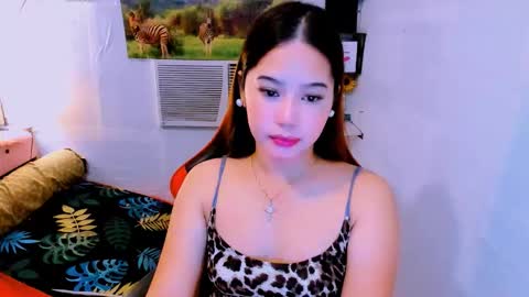 Nicole online show from September 30, 2025, 12:37 am