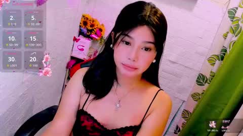 Nicole online show from March 26, 2026, 7:19 pm