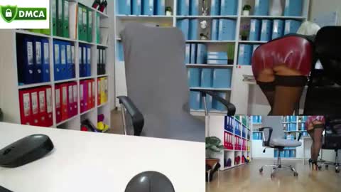 Sweetiilover online show from May 7, 2026, 5:24 am