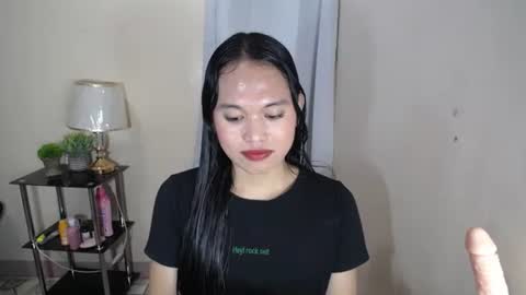 JUST CALL ME JENN online show from September 21, 2025, 11:28 pm