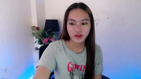 SWEET KEYA online show from March 8, 2026, 12:53 pm