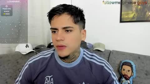 Snapshot of sweetlatinoboy chatting on July 5, 2026, 9:27 am SWEETLATINBOY online show from July 5, 2026, 9:27 am