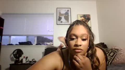 sweetlikehoneyxox online show from July 7, 2026, 3:53 am