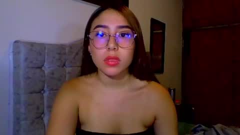 Snapshot of sweetmaddiee_ chatting on October 8, 2025, 10:51 pm Maddie online show from October 8, 2025, 10:51 pm