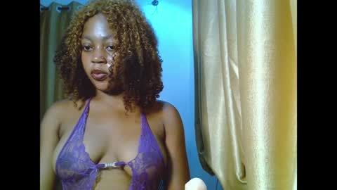 sweetmila9 online show from April 6, 2026, 5:41 am